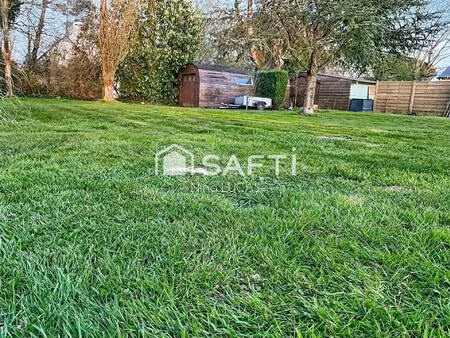 charmant terrain constructible de 580m2 !