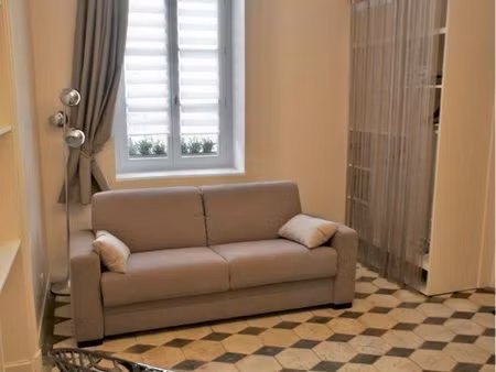 loue studio meublé centre ville