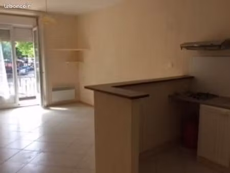 studio 1 pièce 24 m²