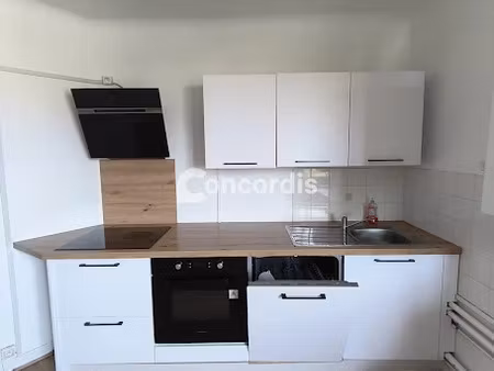 location appartement 4 pièces 93.32 m² à villers-les-nancy (54600)  865 €