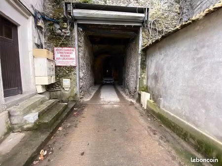 local de stockage / activité