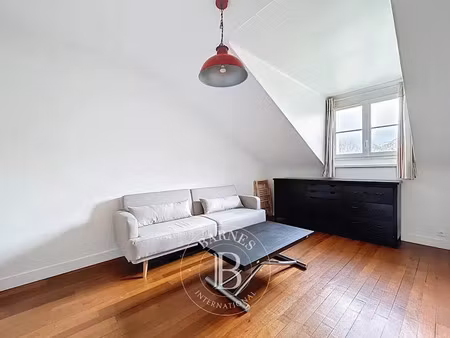 location meublée appartement 2 pièces 36.56 m² à saint-germain-en-laye (78100)  1 250 €