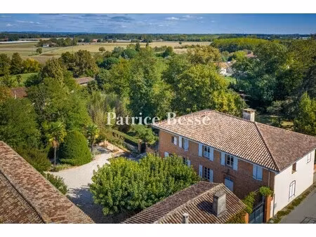 maison de village à vendre à saint-nicolas-de-la-grave