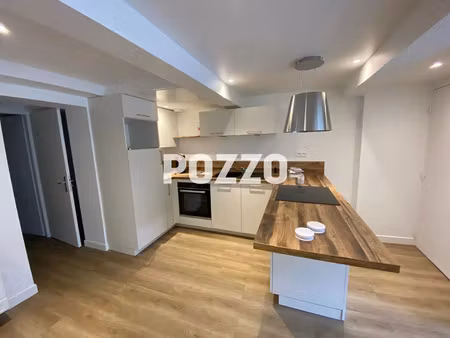location appartement 2 pièces à coutances (50200) : à louer 2 pièces / 43m² coutances