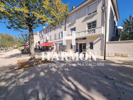 location locaux professionnels 1 pièce 34 m² à pau (64000)  650 €