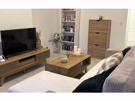 location appartement  53 m² t-3 à montbouy  550 €