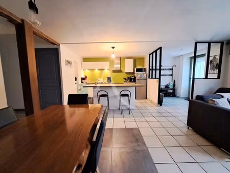 vente maison à mouchamps (85640) : à vendre / 133m² mouchamps