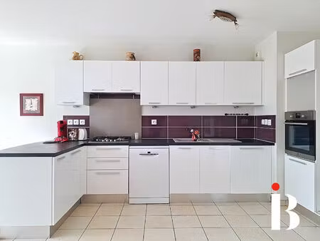 coeur de bourg appartement coueron 77m2
