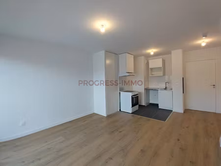 location appartement 2 pièces 39 m² à neuilly-plaisance (93360)  1 020 €