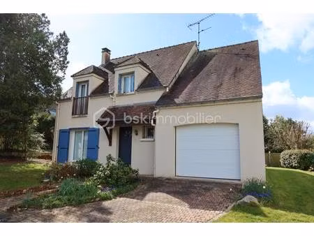 maison traditionnelle de 104 91 m² à janville-sur-juine