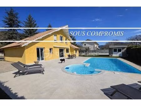 maison de 161 m² à apprieu