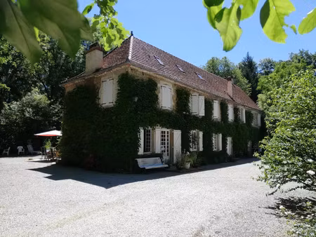 vente maison 7 pièces 340 m² lavergne (46500)