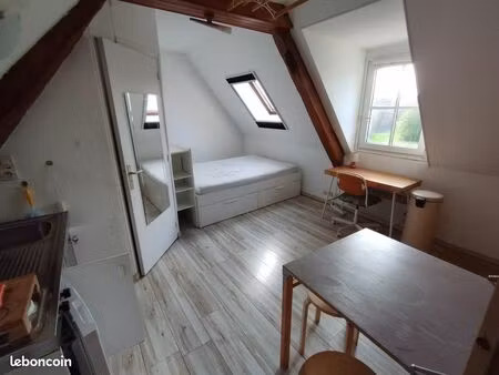 t1 caen zénith cadre nature  très équipé  libre 7 avril