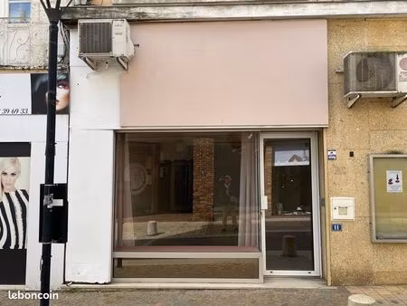 local commercial valence d’agen centre ville