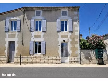 maison 4 pièces 82 m²