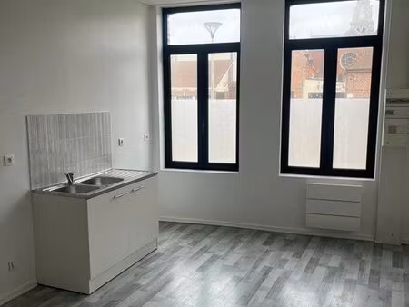 location studio 34m2 busnes