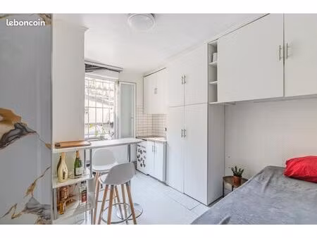 appartement 1 pièce 12 m²