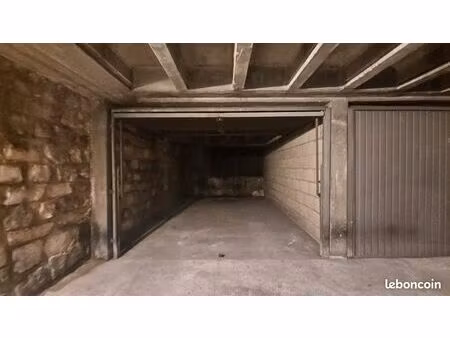 box fermé - paris 18e - clignancourt ornano - 33 500