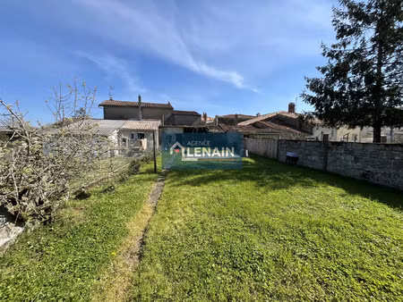 vente maison à monsireigne (85110) : à vendre / 91m² monsireigne