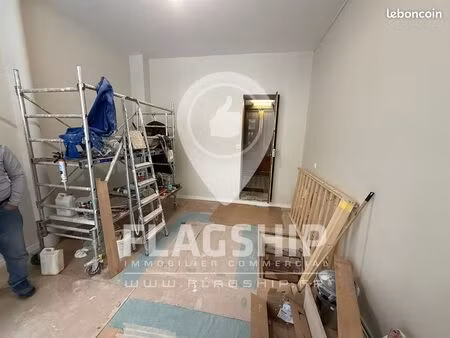 boutique 28 m² paris