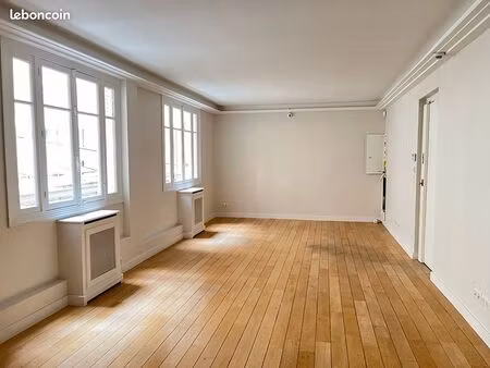 local 37 m² paris