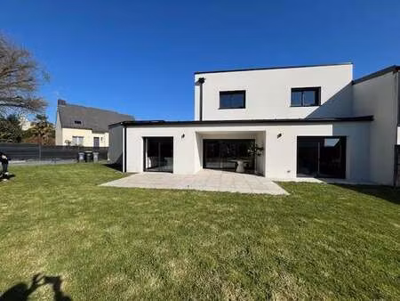vente maison à crevin (35320) : à vendre / 130m² crevin