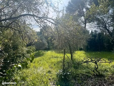 terrain 515 m² marignane