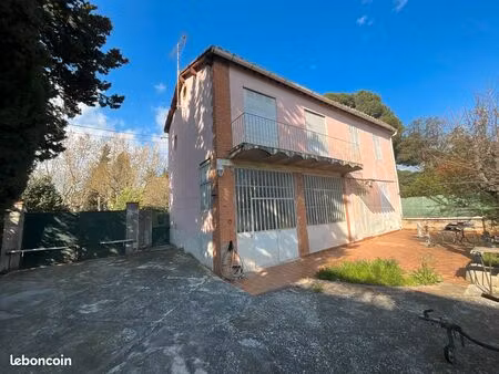 maison avec terrain offrant la possibilité de construire une 2eme maison