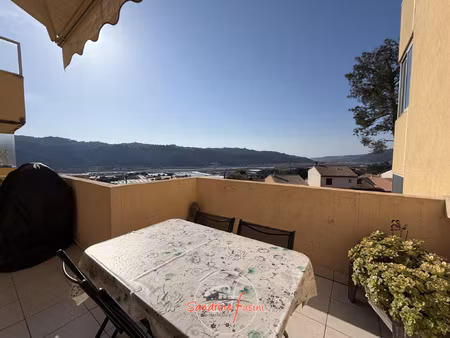 4 pièces / exposition sud / terrasse / garage