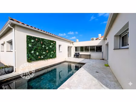 villelongue-dels-monts - villa moderne de plain pied 3 chamb
