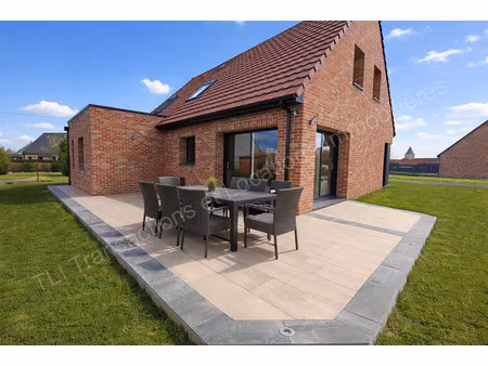 maison contemporaine récente