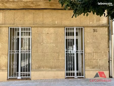 local 62 m² lambesc