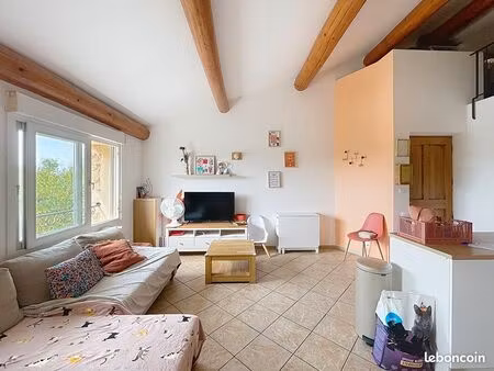 appartement 3 pièces 64 m²