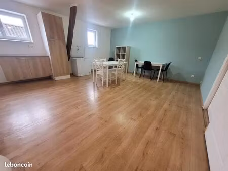 appartement 3 pièces 50 m²