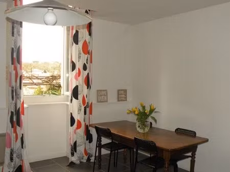 joli t2 meublé 50m2 centre ville auch