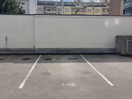 parking privé neudorf secteur face a l ugc