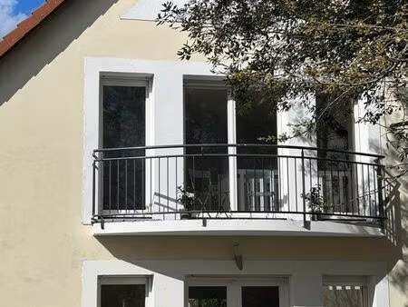 maison spacieuse et lumineuse mont valerien