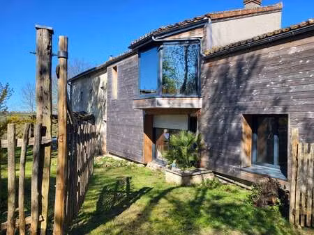 vente maison à saint-loup-lamairé (79600) : à vendre / 178m² saint-loup-lamairé