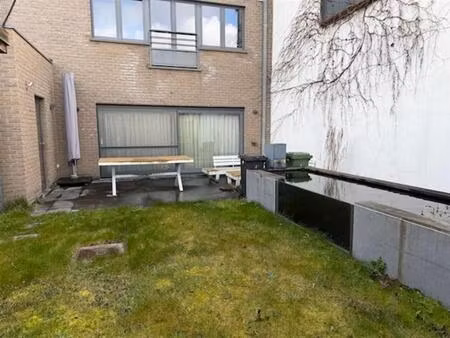 appartement te huur in sint-amandsberg