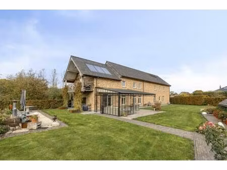 commerciële eigendom te koop in lennik