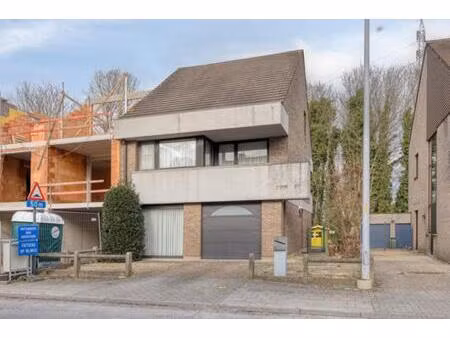 huis te koop in nieuwerkerken