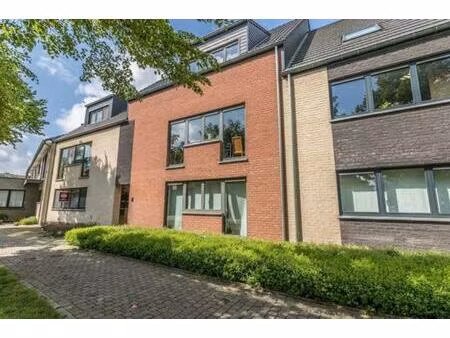 gelijkvloers appartement te koop in winksele