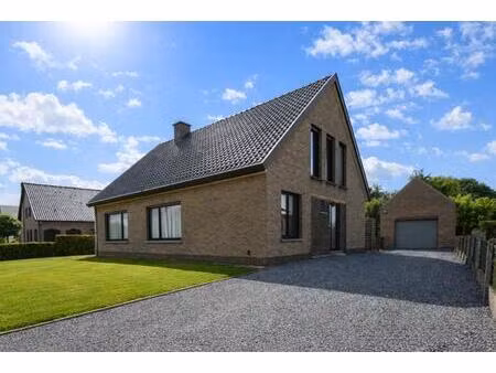 huis te koop in adegem