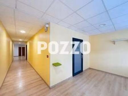location bureaux et commerces à bayeux (14400) : à louer / 30m² bayeux