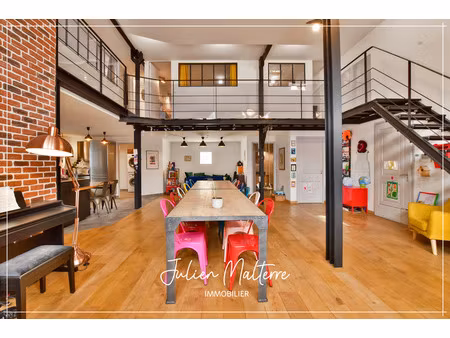 saint etienne (42) - exceptionnel loft de 165 m² avec 5 chambres et garage - quartier tréf