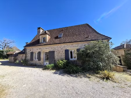 propriété périgourdine de caractère