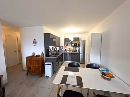 thonon  t3 pinel de 57.88m² à 950eur cc