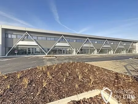 vente local d'activités 320 m²