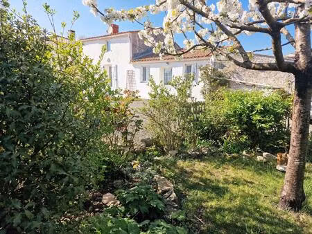 maison 1 chambres + dependances