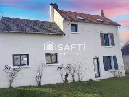 maison de caractère  beau volumes  5 min a4 et proche gare